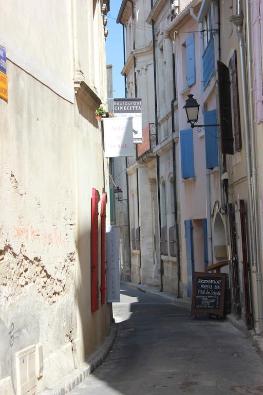 Saint-Rémy-de-Provence Mas De Valrugues Holifranceアパートホテル エクステリア 写真
